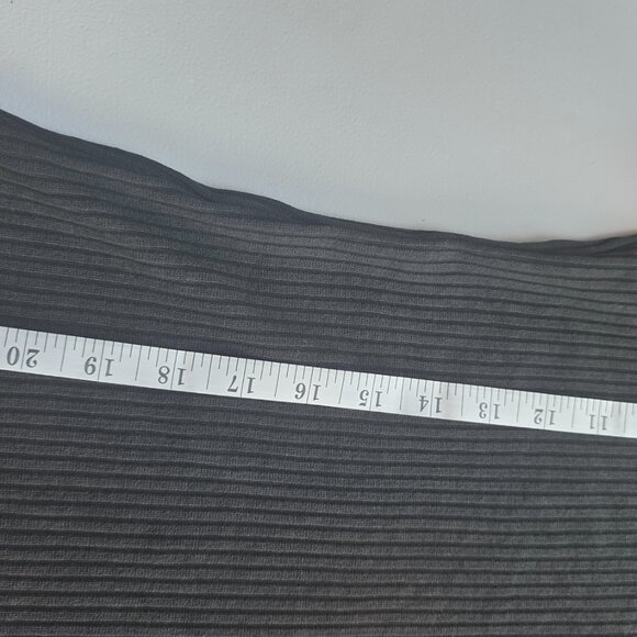 Maeve Anthropologie Black & White Scalloped Ribbed Top - Picture 7 of 9